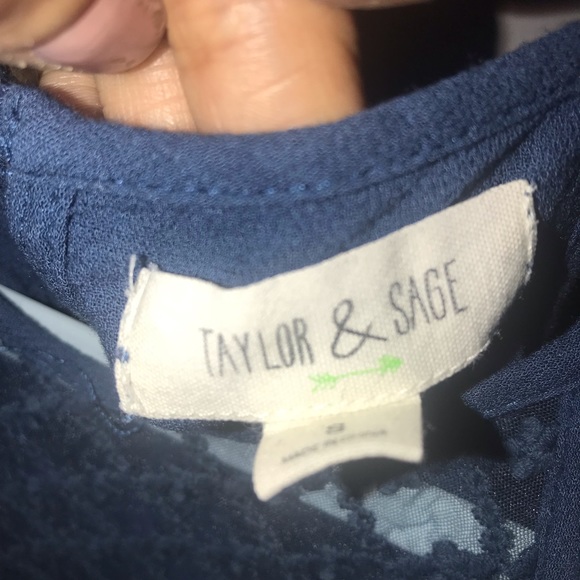 Sheer tank top - Picture 3 of 5